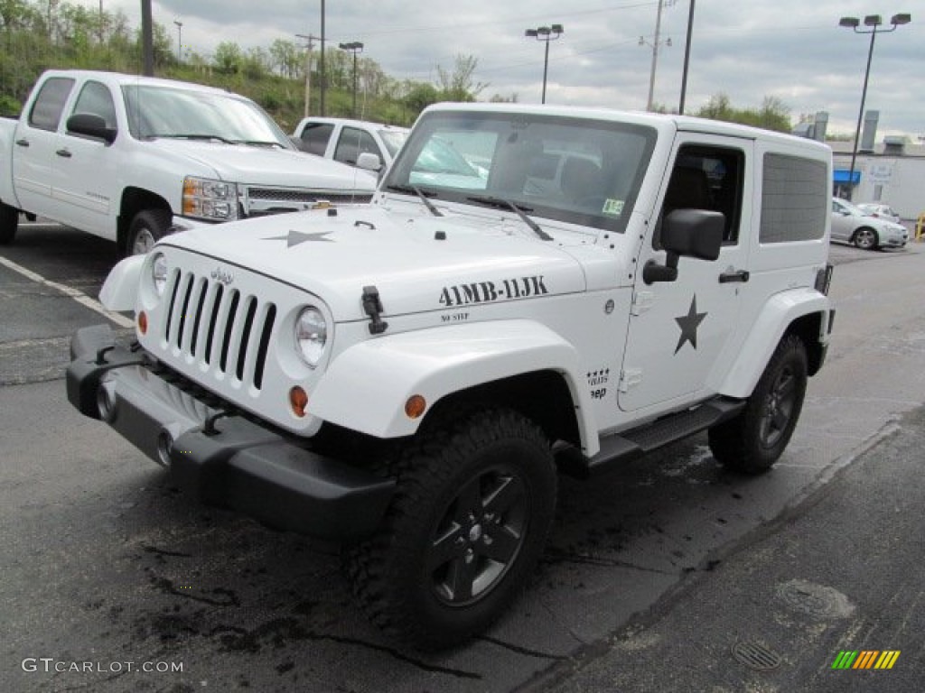 2011 Wrangler Mojave 4x4 - Bright White / Black/Dark Saddle photo #6