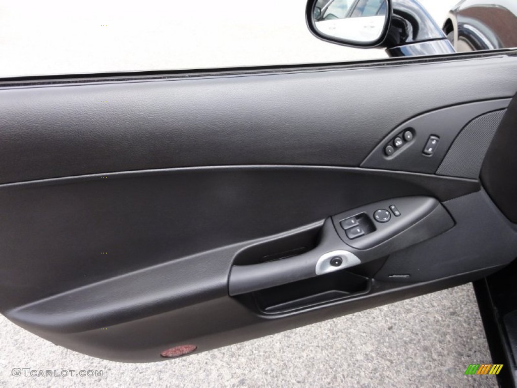 2007 Chevrolet Corvette Convertible Ebony Door Panel Photo #64449396