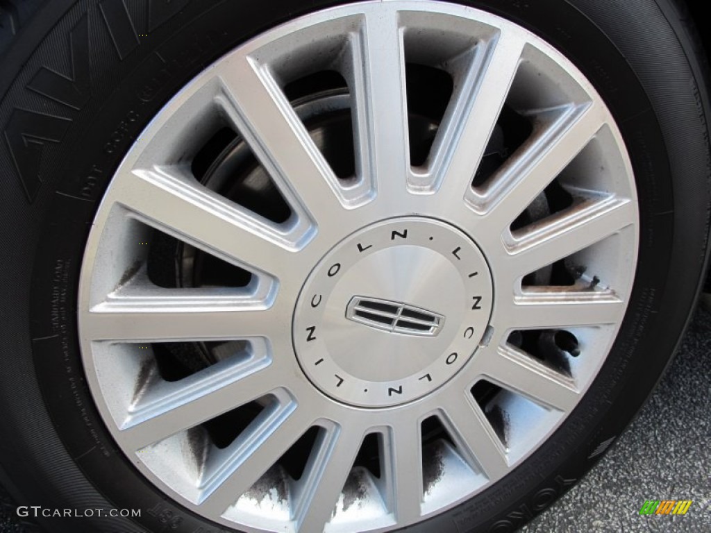 2004 Lincoln Town Car Ultimate Wheel Photo #64449423