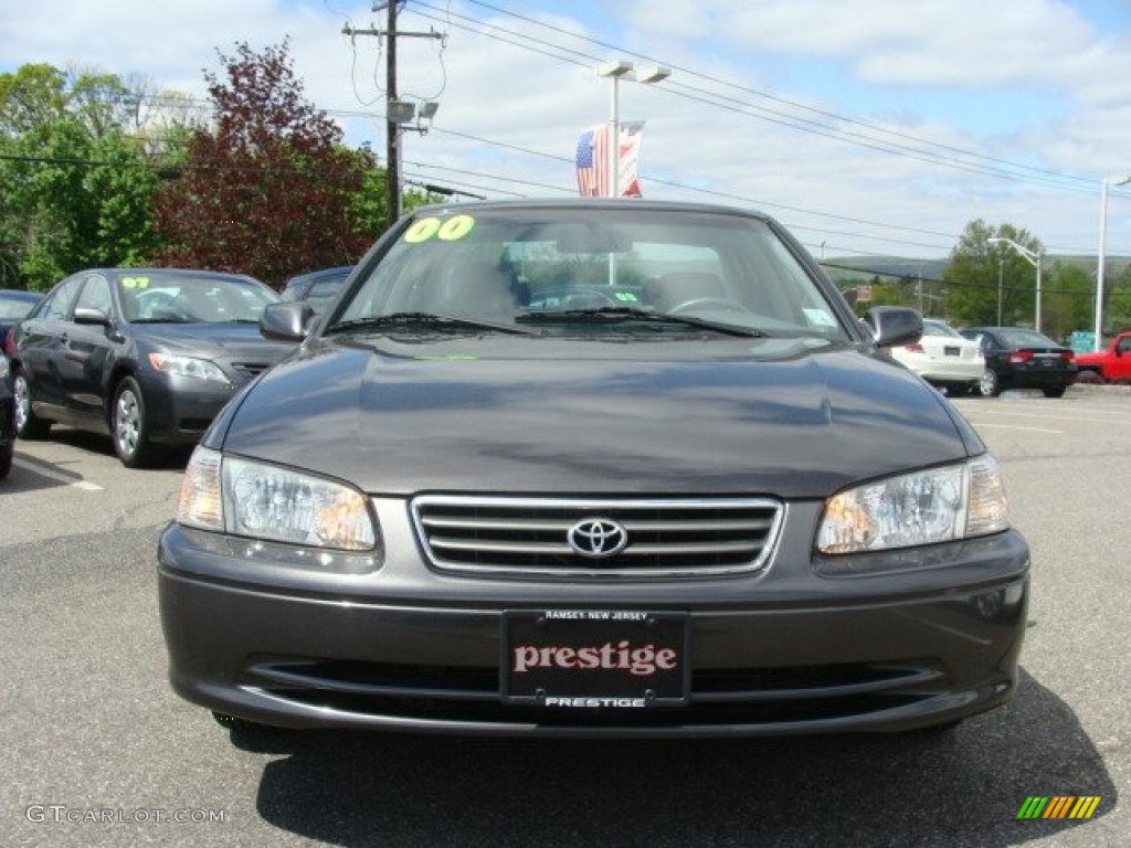 2000 Camry LE - Graphite Gray Pearl / Gray photo #2