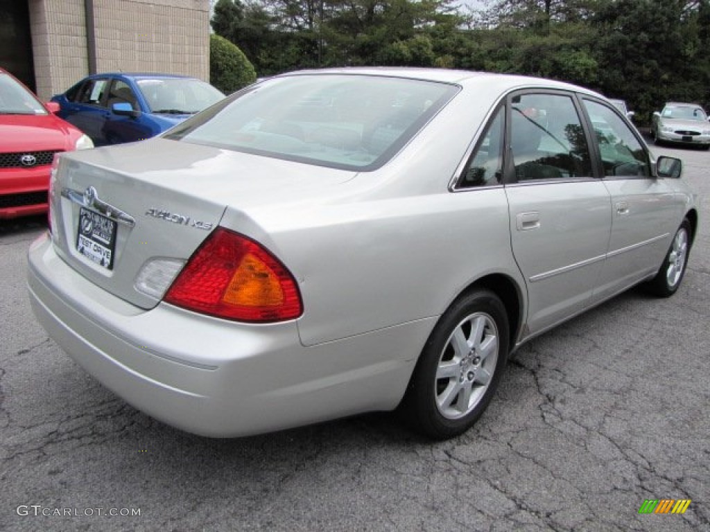 2001 Avalon XLS - Lunar Mist Metallic / Stone photo #3