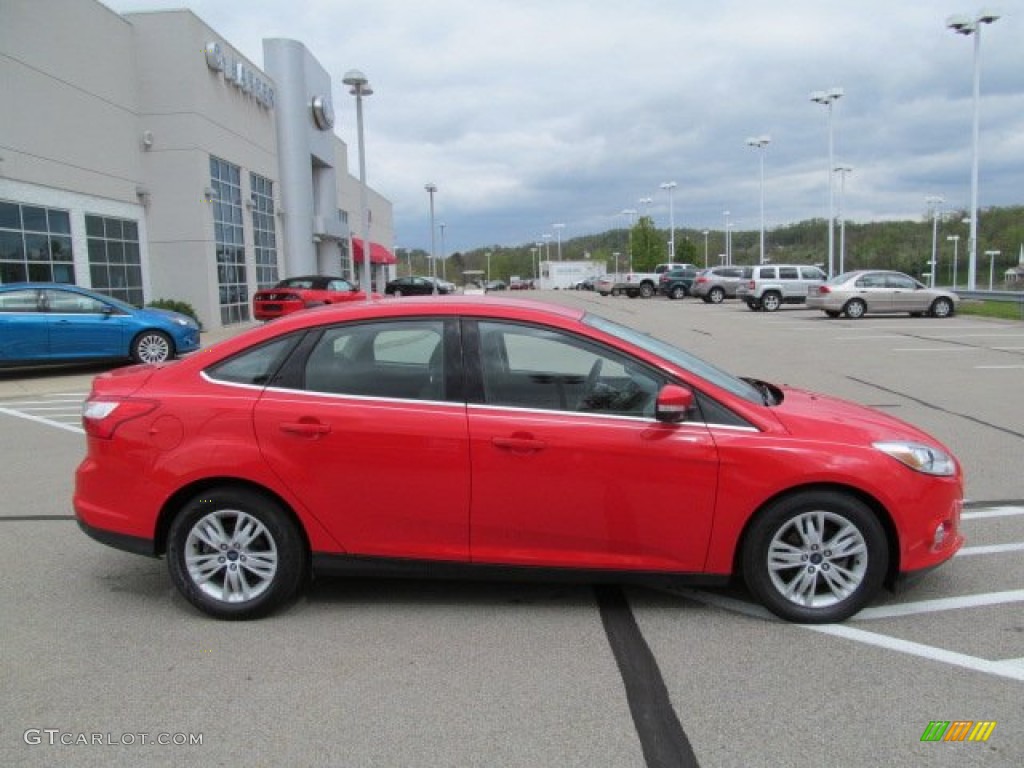 2012 Focus SEL Sedan - Race Red / Charcoal Black photo #2