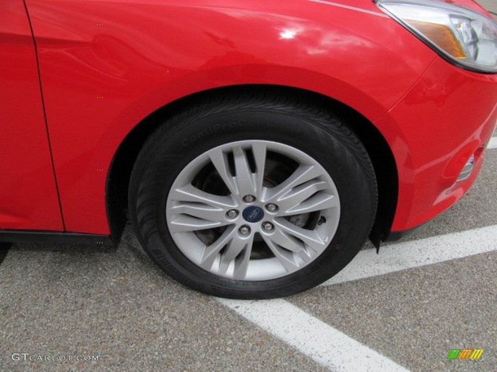 2012 Focus SEL Sedan - Race Red / Charcoal Black photo #3