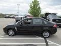 Black - Focus SE Sedan Photo No. 6