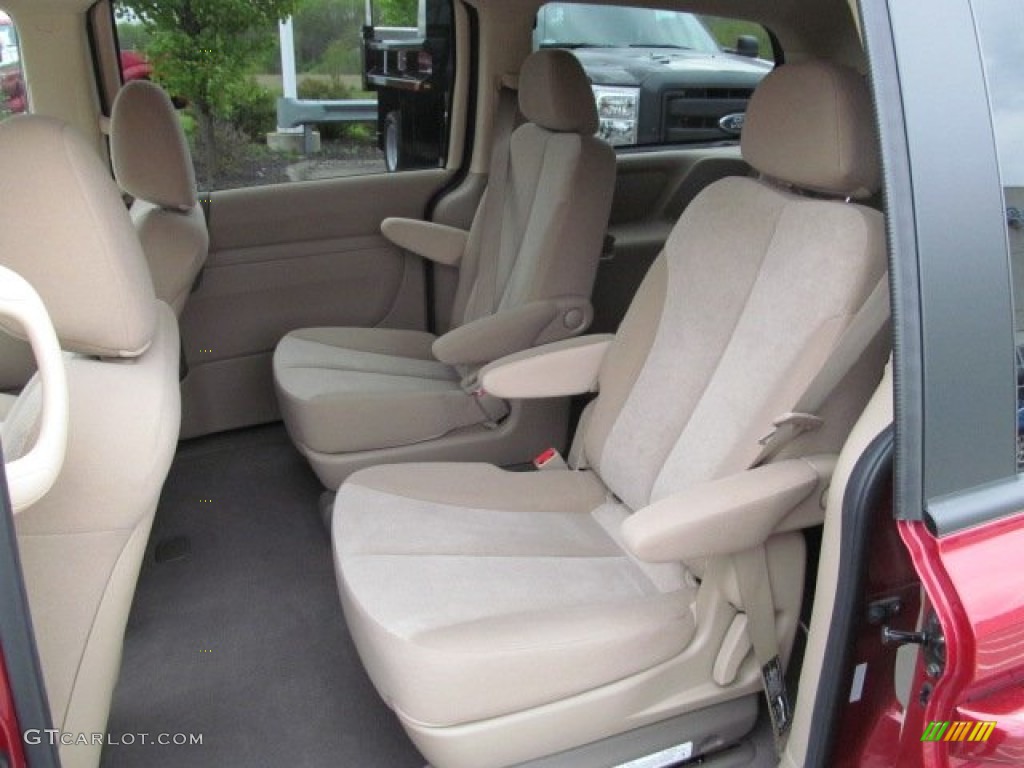 2011 Sedona LX - Claret Red / Beige photo #19