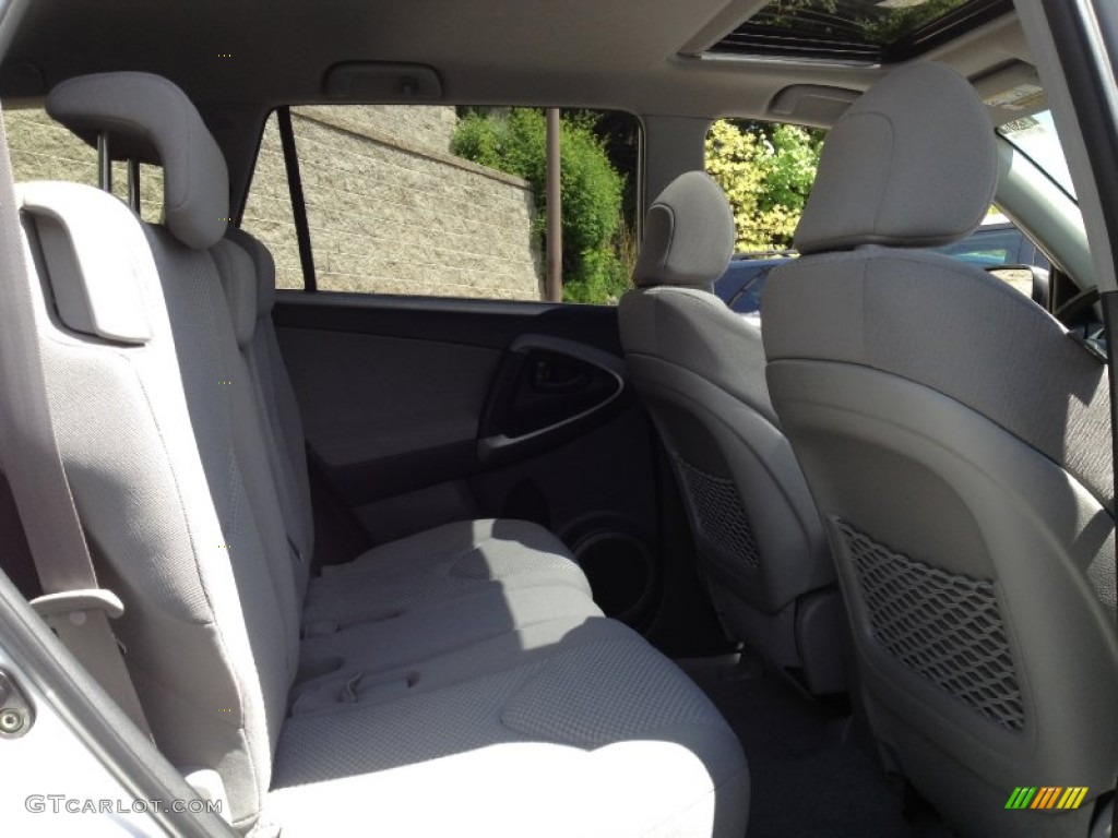 2007 RAV4 Limited 4WD - Classic Silver Metallic / Ash Gray photo #19