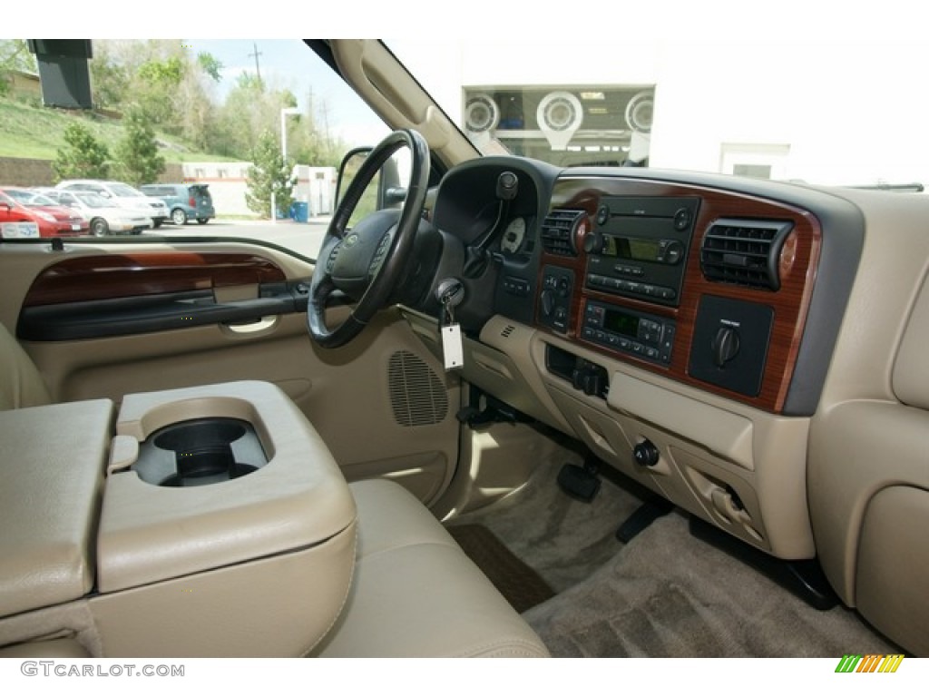 2006 F350 Super Duty Lariat FX4 Crew Cab 4x4 - Dark Green Satin Metallic / Tan photo #11