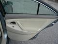 Aloe Green Metallic - Camry LE Photo No. 24