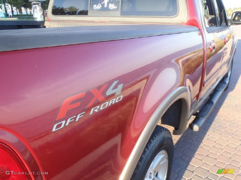 2002 F150 Lariat SuperCrew 4x4 - Toreador Red Metallic / Medium Parchment photo #17