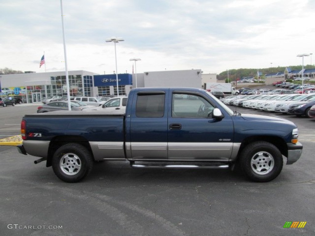 2001 Silverado 1500 Z71 Extended Cab 4x4 - Indigo Blue Metallic / Graphite photo #2