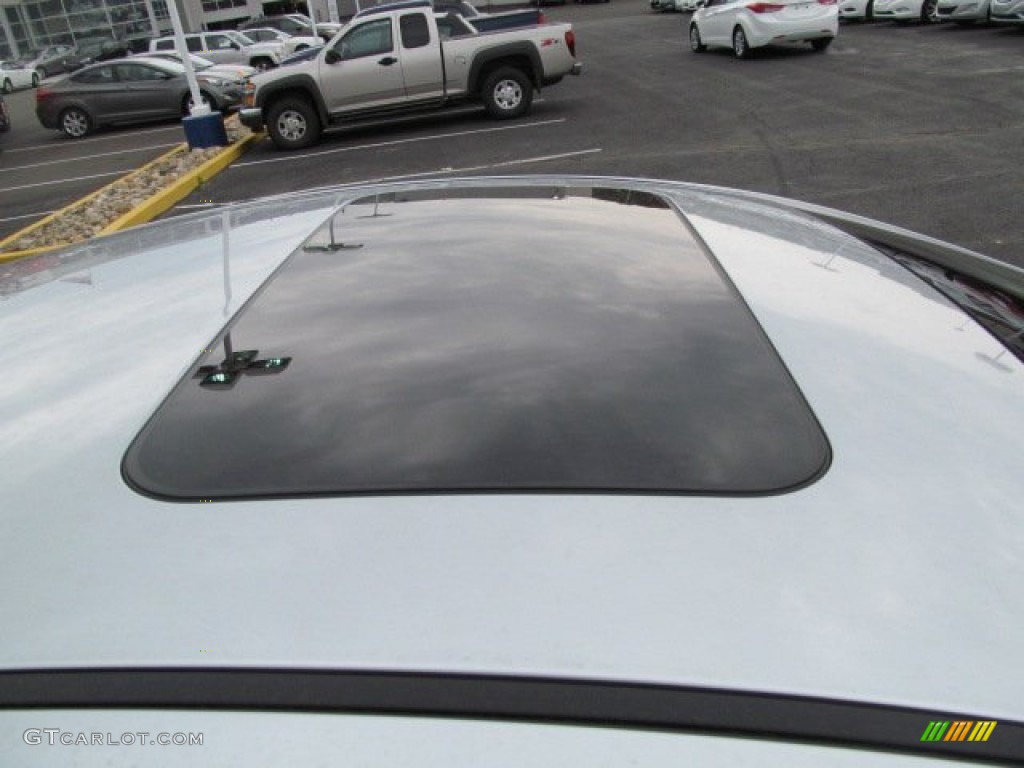 2013 Elantra Limited - Silver / Gray photo #3