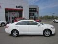Super White - Camry LE Photo No. 8