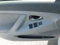 Super White - Camry LE Photo No. 13