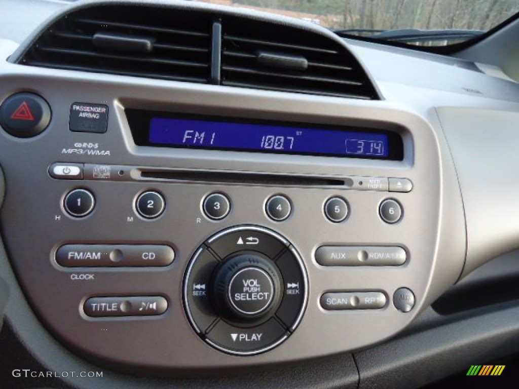 2012 Honda Fit Standard Fit Model Controls Photo #64466994
