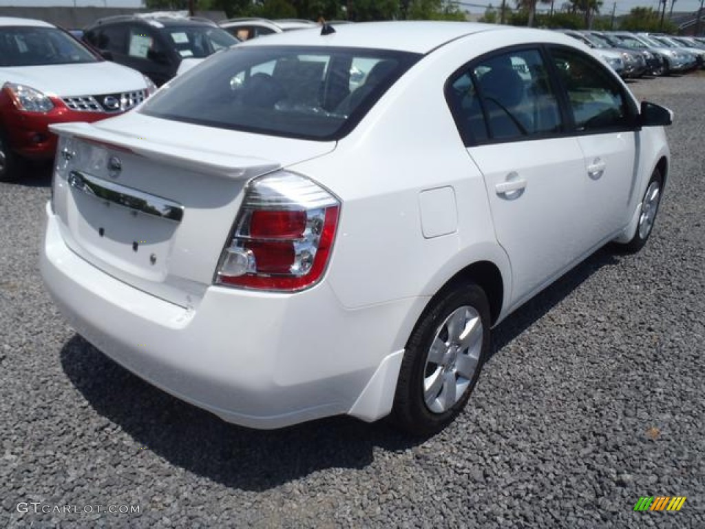 2012 Sentra 2.0 - Aspen White / Charcoal photo #3