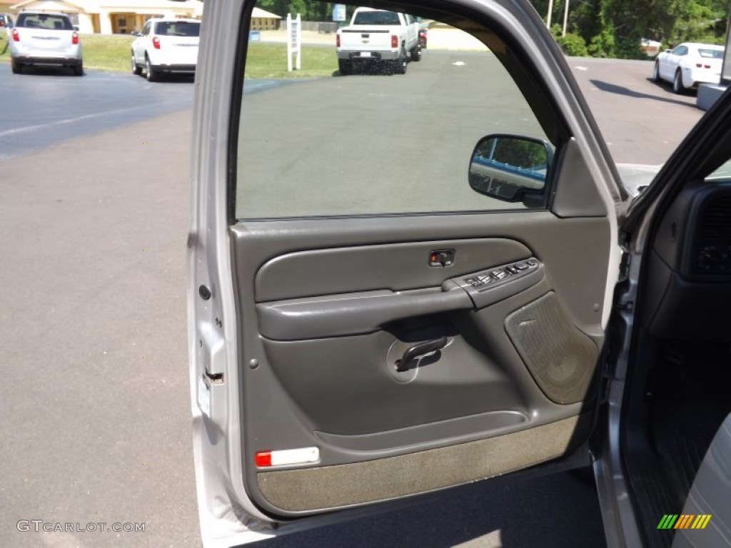 2004 Silverado 1500 LS Crew Cab - Silver Birch Metallic / Dark Charcoal photo #14