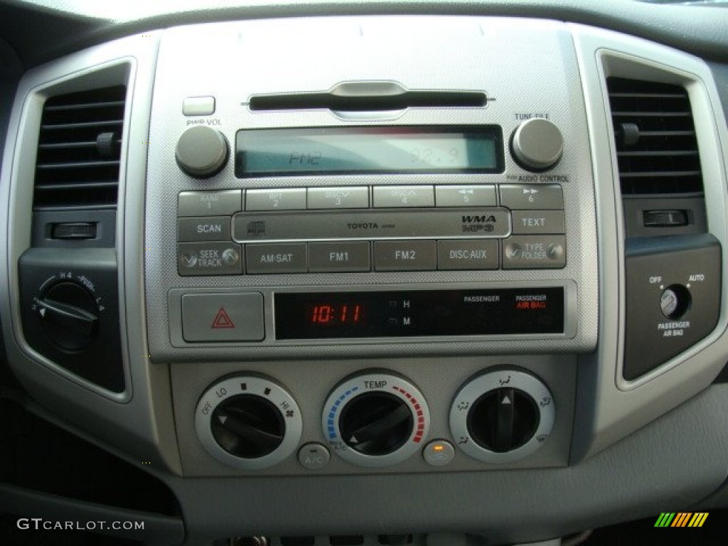 2009 Tacoma V6 TRD Sport Access Cab 4x4 - Silver Streak Mica / Graphite Gray photo #11