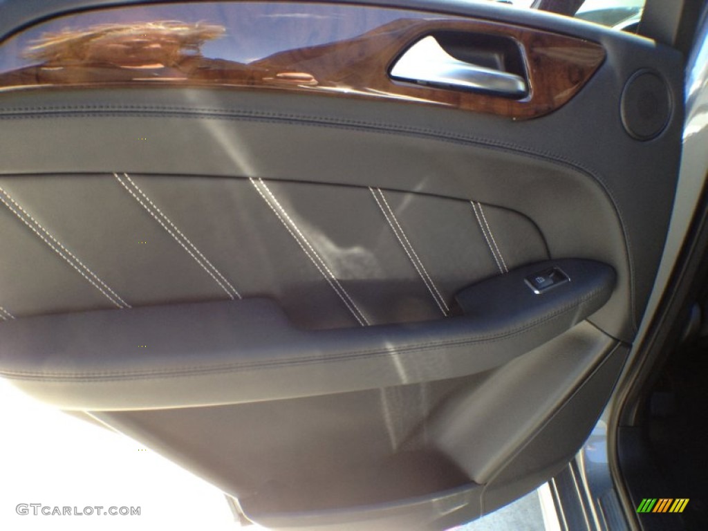 2012 ML 63 AMG 4Matic - Palladium Silver Metallic / designo Black photo #24