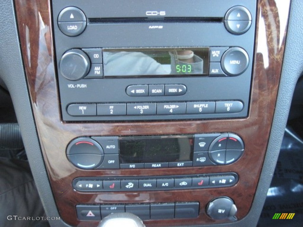 2006 Ford Freestyle Limited AWD Controls Photo #64477724