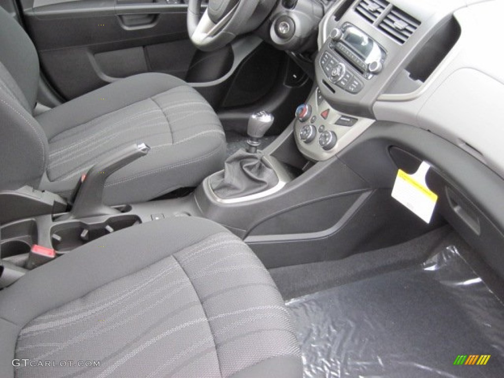 2012 Sonic LT Sedan - Victory Red / Jet Black/Dark Titanium photo #4