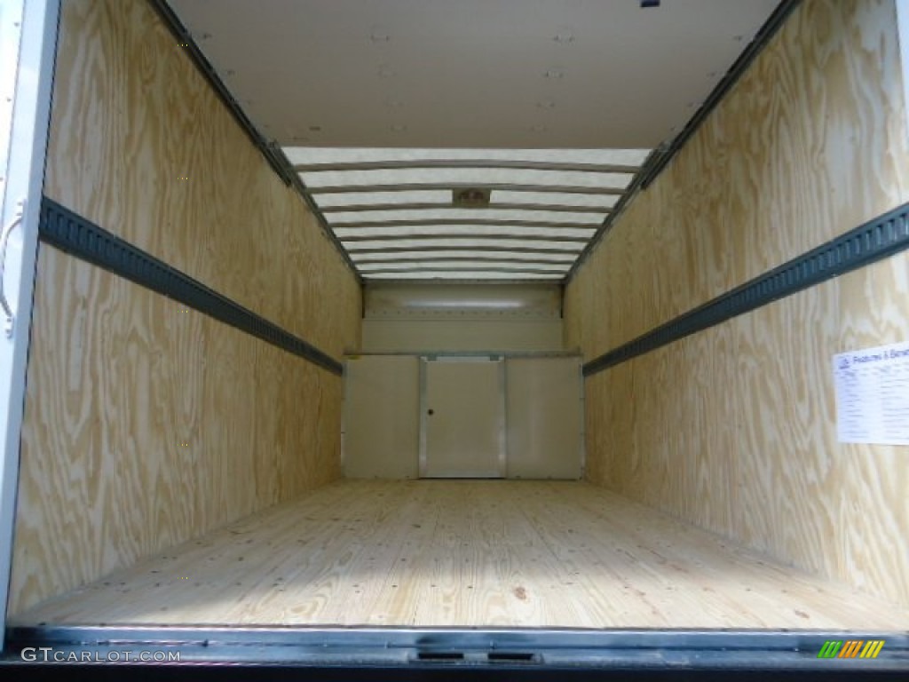2012 Ford E Series Cutaway E450 Moving Truck Trunk Photo #64479585