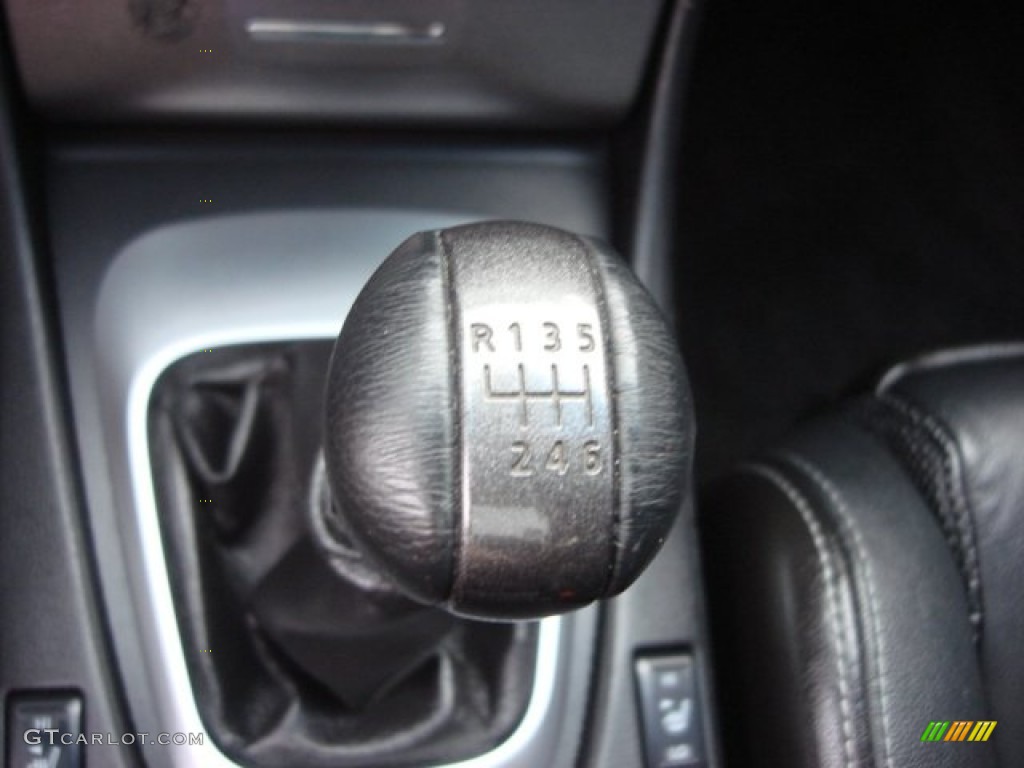 2010 Nissan Altima 3.5 SR Coupe Transmission Photos