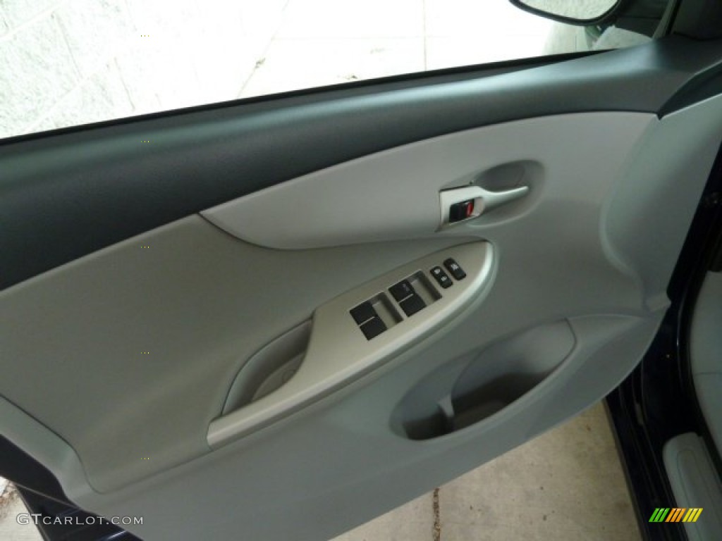 2012 Corolla LE - Nautical Blue Metallic / Dark Charcoal photo #11