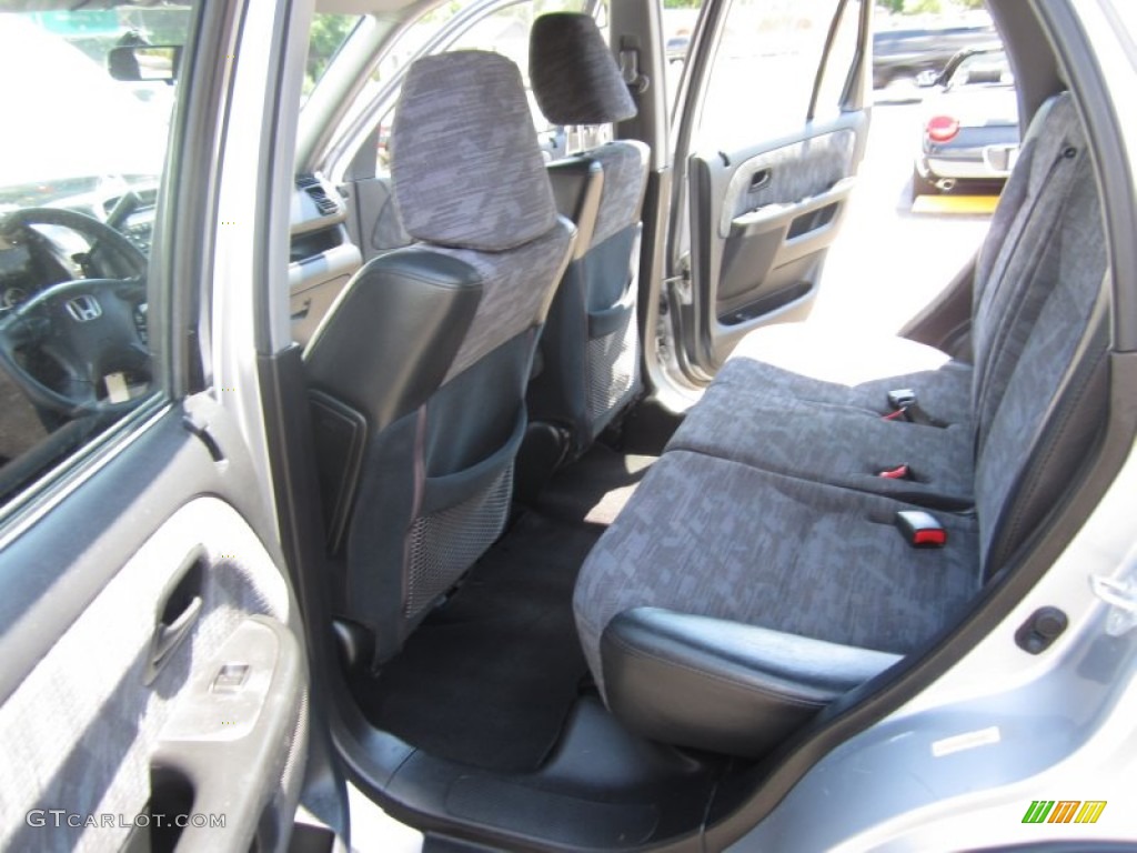 2004 CR-V LX - Satin Silver Metallic / Black photo #27