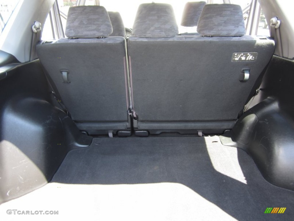 2004 CR-V LX - Satin Silver Metallic / Black photo #28