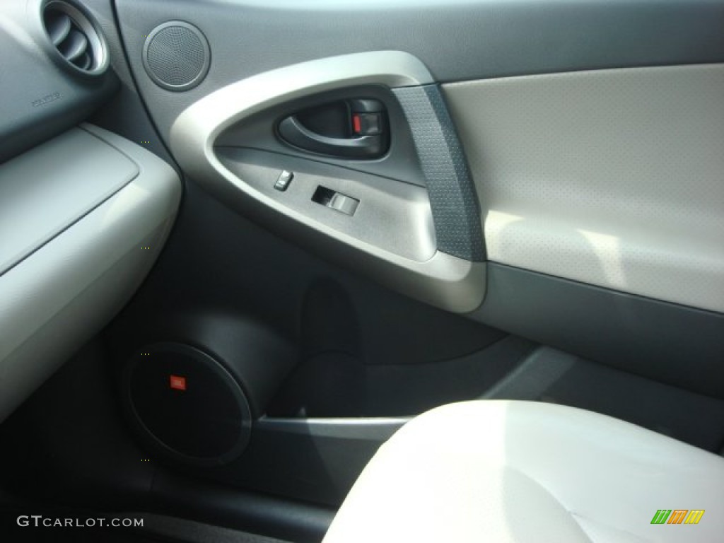 2010 RAV4 Limited V6 4WD - Barcelona Red Metallic / Ash Gray photo #22