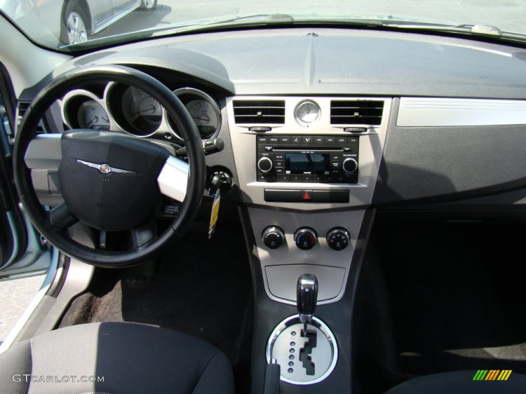 2009 Sebring Touring Sedan - Clearwater Blue Pearl / Dark Slate Gray photo #13