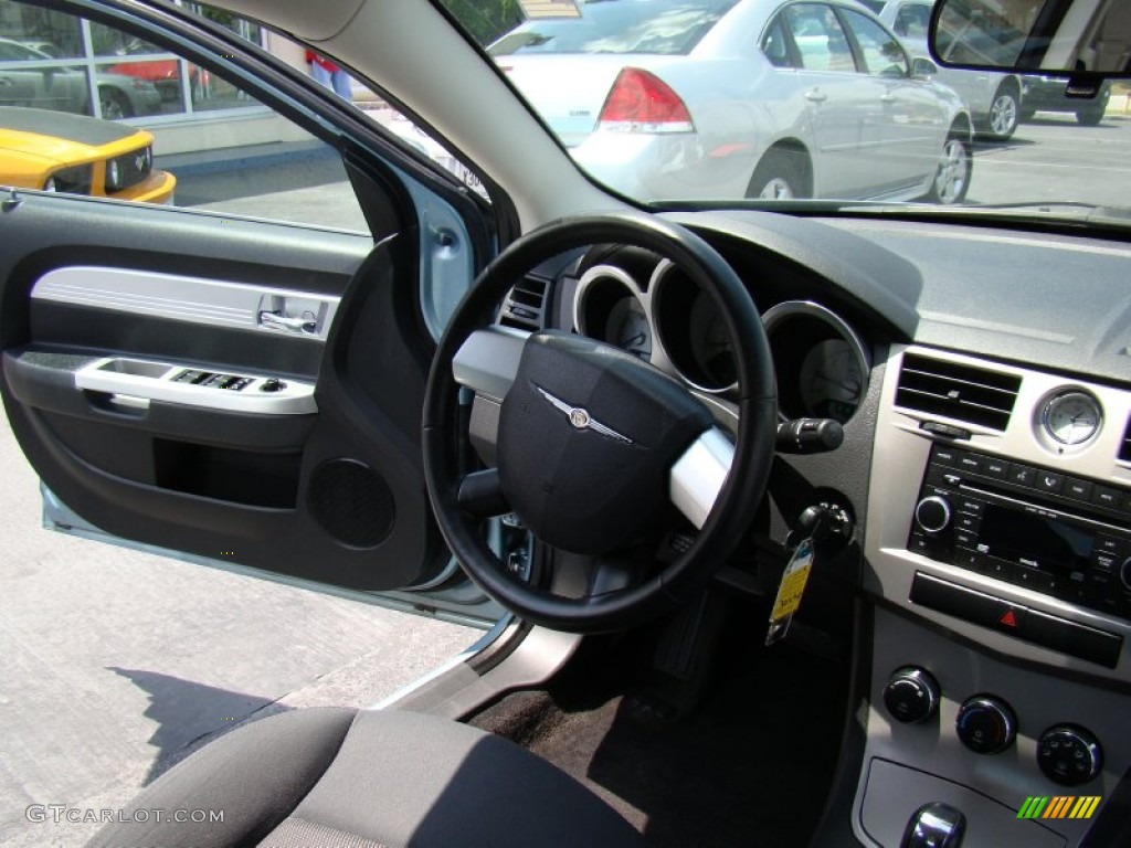 2009 Sebring Touring Sedan - Clearwater Blue Pearl / Dark Slate Gray photo #14