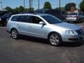 Reflex Silver - Passat Komfort Wagon Photo No. 2