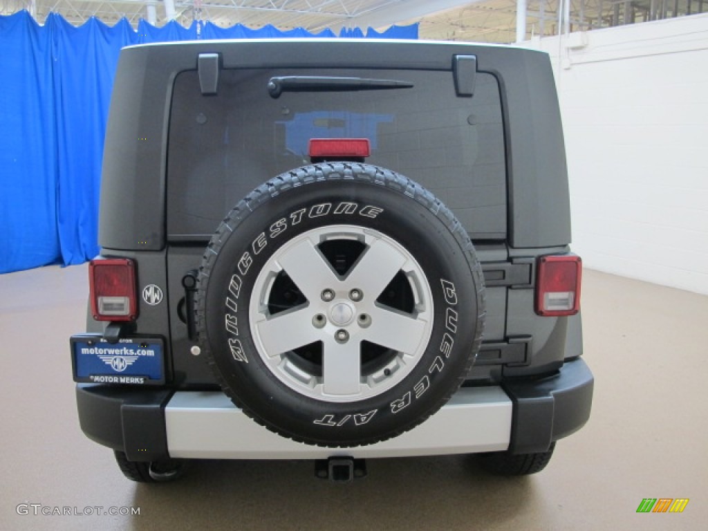 2010 Wrangler Unlimited Sahara 4x4 - Dark Charcoal Pearl / Dark Slate Gray/Medium Slate Gray photo #7