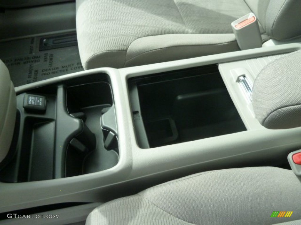 2012 CR-V LX 4WD - Polished Metal Metallic / Gray photo #17