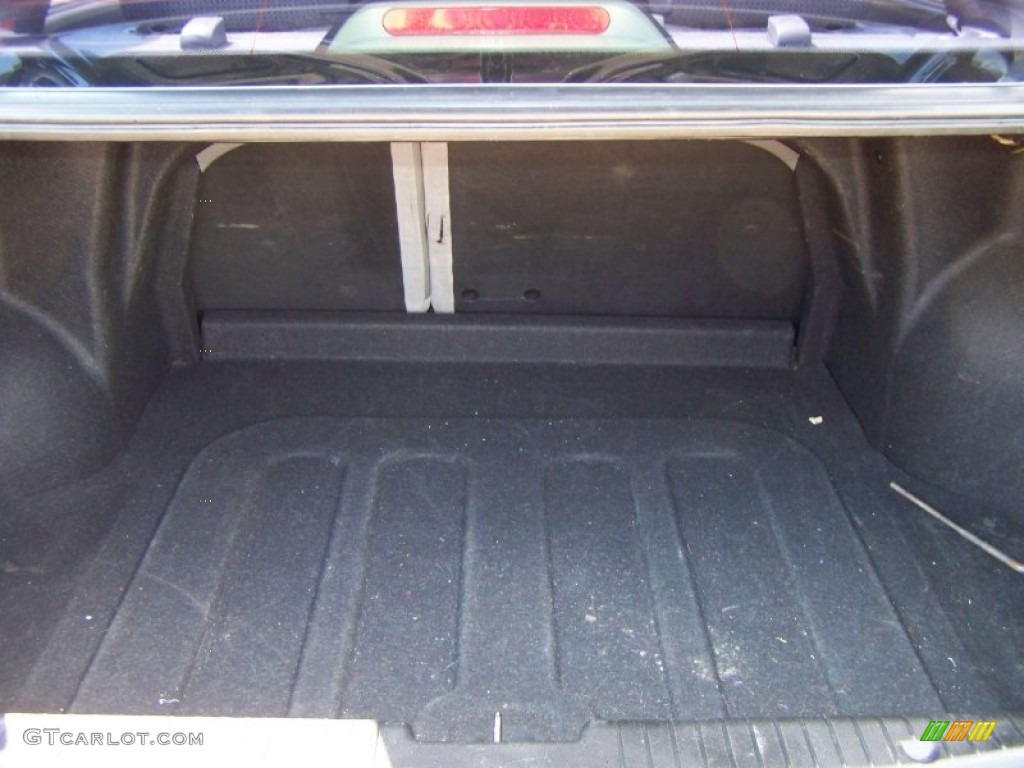2007 Forenza Sedan - Fantasy Black Metallic / Grey photo #34