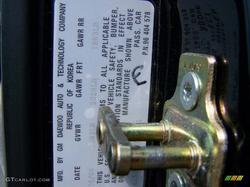 2007 Forenza Sedan - Fantasy Black Metallic / Grey photo #46