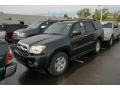Black - 4Runner SR5 4x4 Photo No. 4