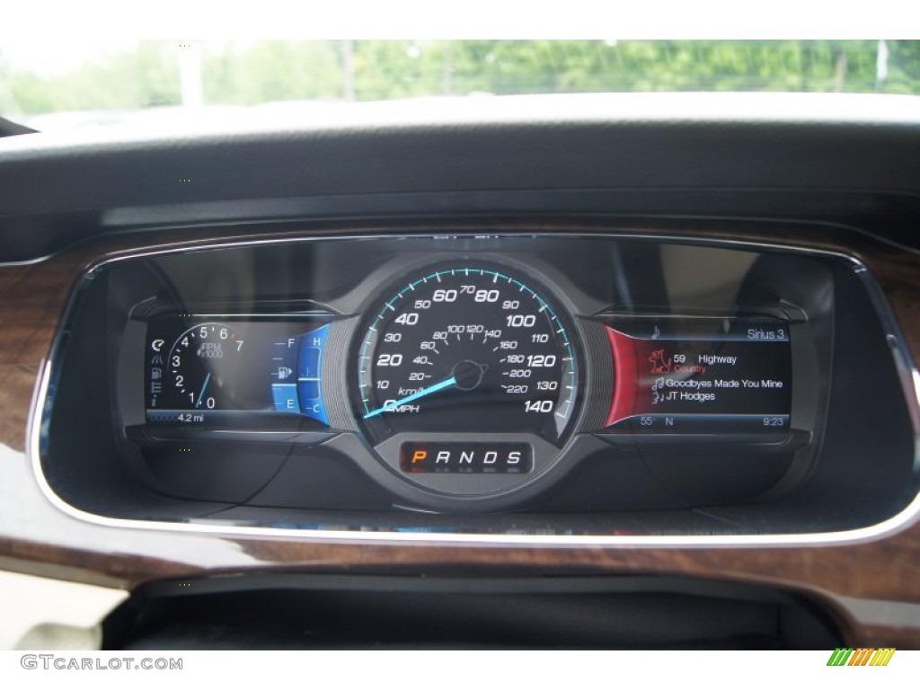 2013 Ford Taurus Limited Gauges Photo #64501092