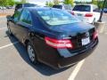 Black - Camry LE Photo No. 5