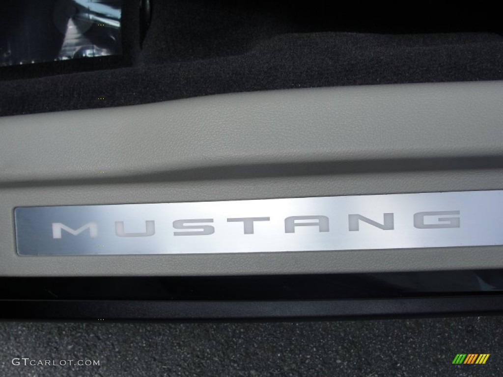 2011 Mustang GT Premium Coupe - Ebony Black / Stone photo #29