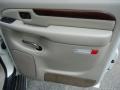 White Diamond - Escalade ESV AWD Photo No. 24