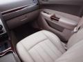 Cool Vanilla White - 300 C HEMI Photo No. 14