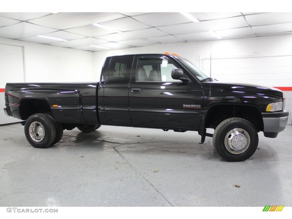 1998 Ram 3500 Laramie SLT Extended Cab 4x4 Dually - Black / Agate photo #15