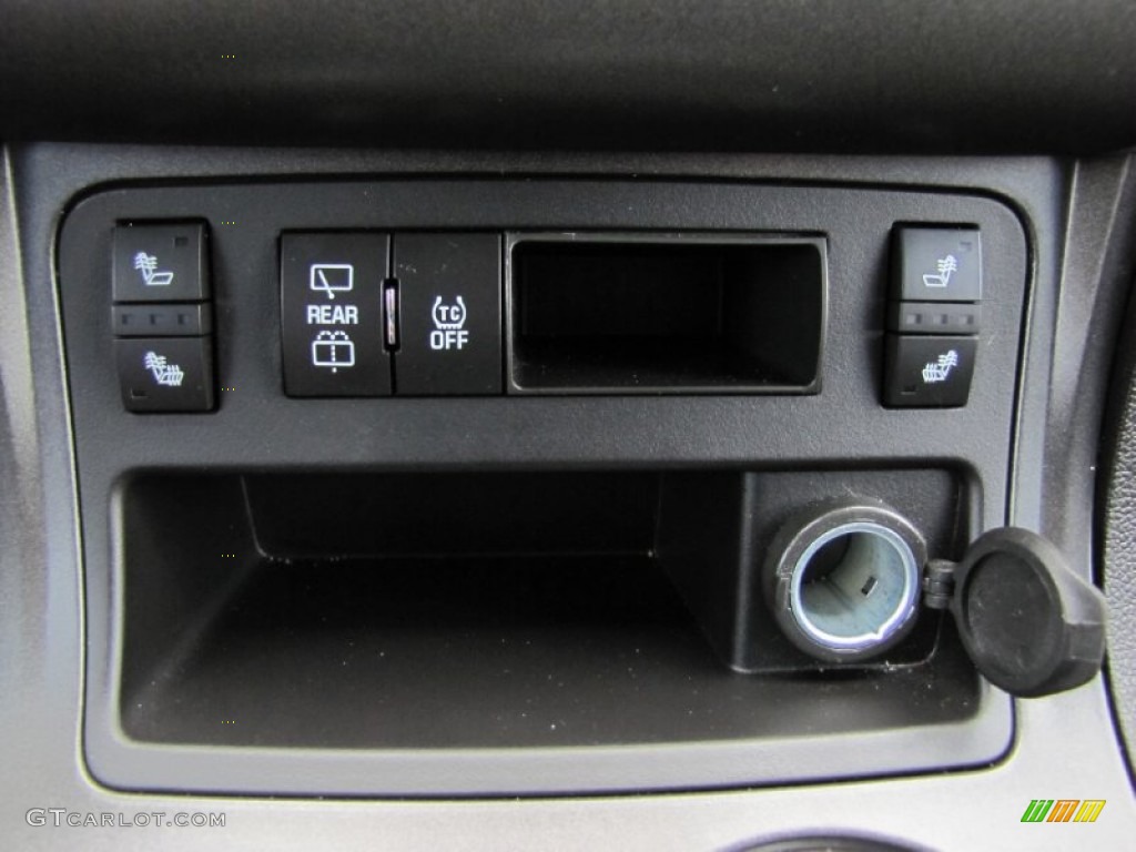 2012 Traverse LT AWD - Silver Ice Metallic / Ebony photo #21