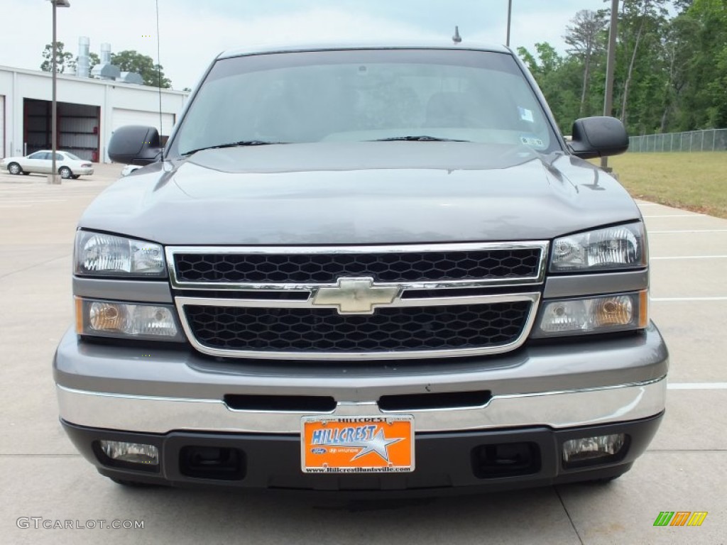 2007 Silverado 1500 Classic LT Crew Cab - Graystone Metallic / Tan photo #10