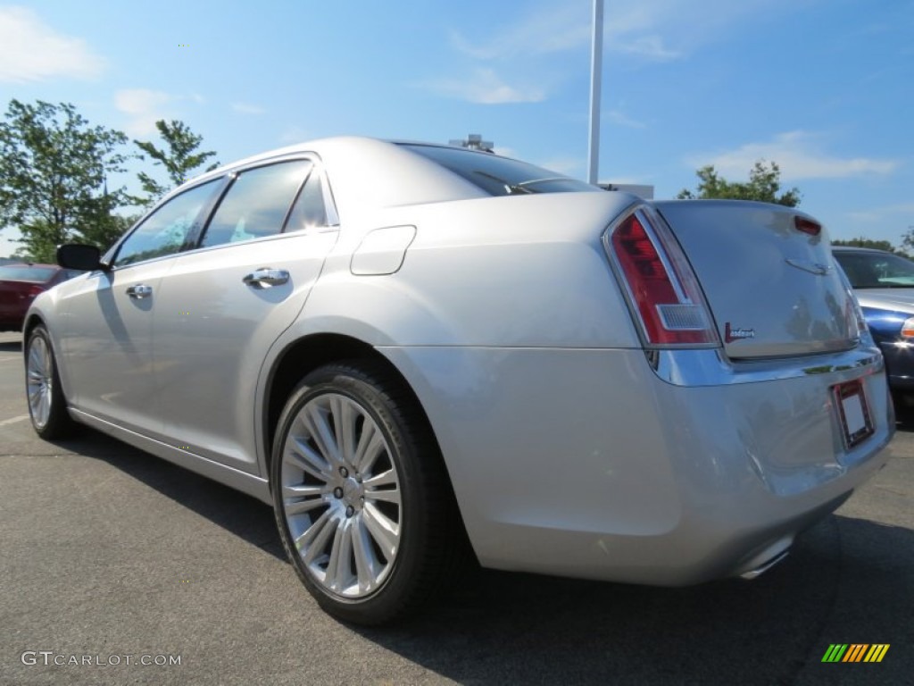 2012 300 C - Bright Silver Metallic / Black photo #2