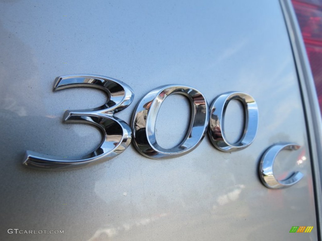 2012 300 C - Bright Silver Metallic / Black photo #7