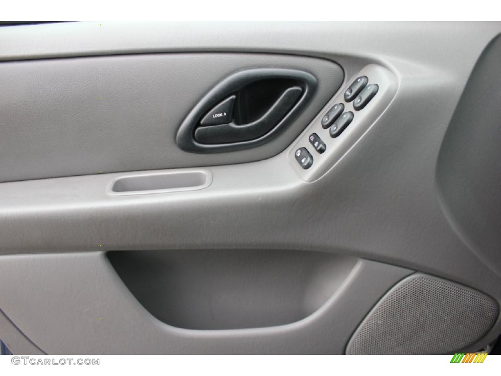 2002 Escape XLT V6 4WD - True Blue Metallic / Medium Graphite photo #7