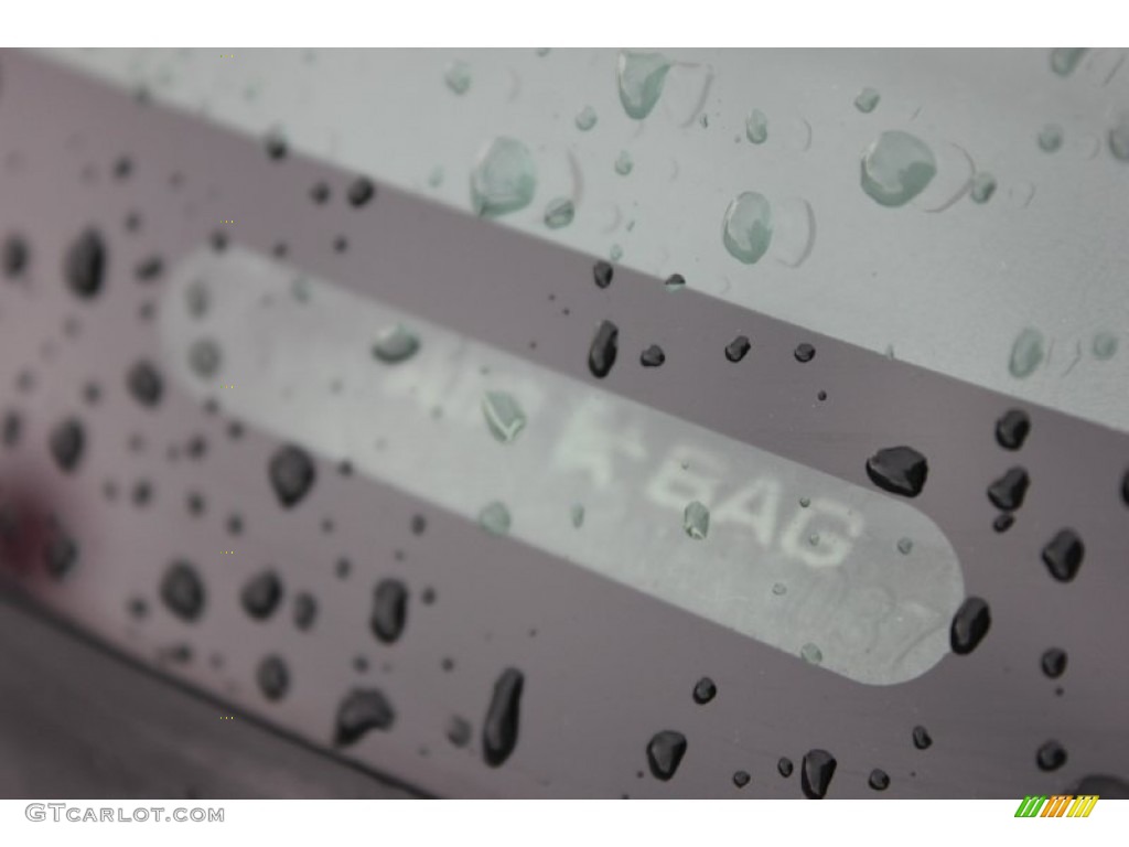 2002 Escape XLT V6 4WD - True Blue Metallic / Medium Graphite photo #8